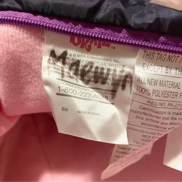 Bratz Doll Sleeping Bag Y2K MGA Double Sided - Picture 14 of 16